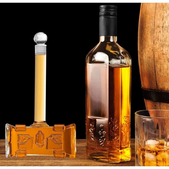 Thor's Hammer, Mjolnir Whiskey Decanter Crystal Glass 400 ml Raise The Bar - Picture 1 of 9